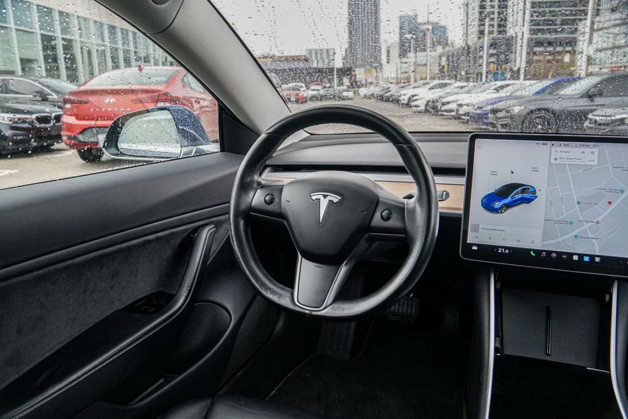 2018 Tesla Model 3 LONG RANGE thumb 13