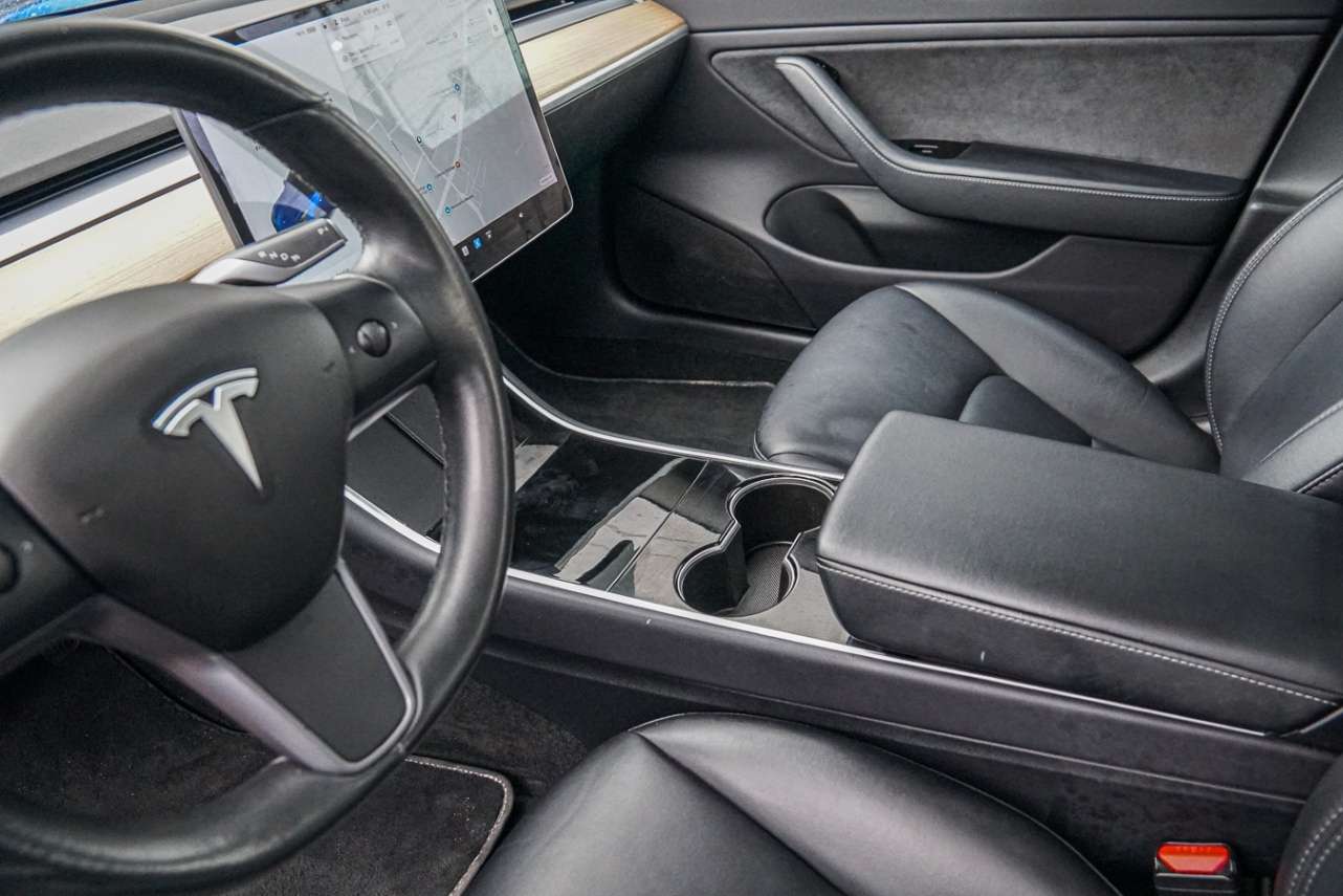 2018 Tesla Model 3 LONG RANGE thumb 10