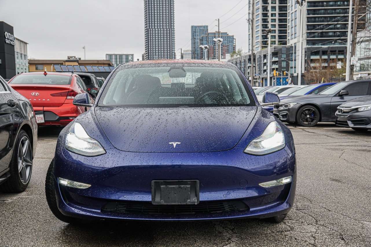 2018 Tesla Model 3 LONG RANGE alt 3
