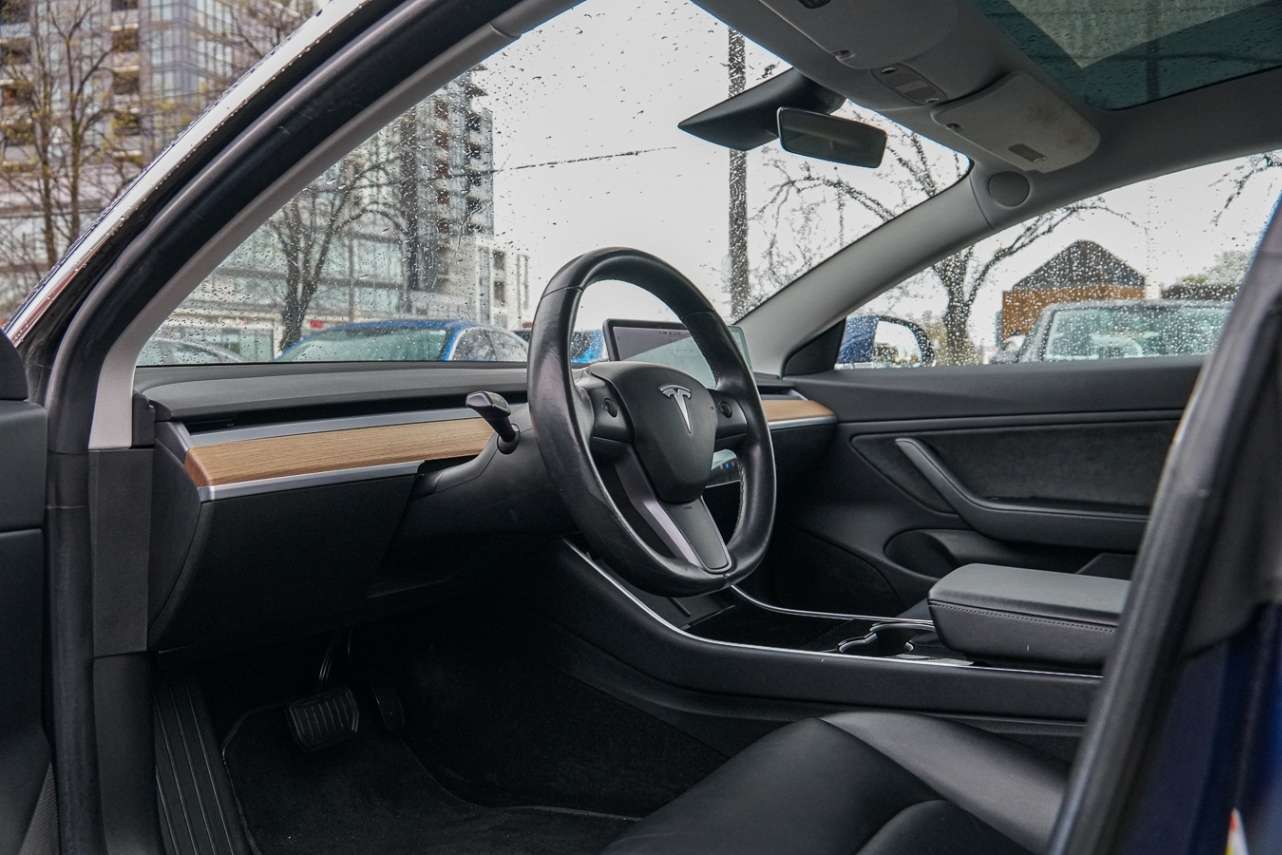 2018 Tesla Model 3 LONG RANGE thumb 7