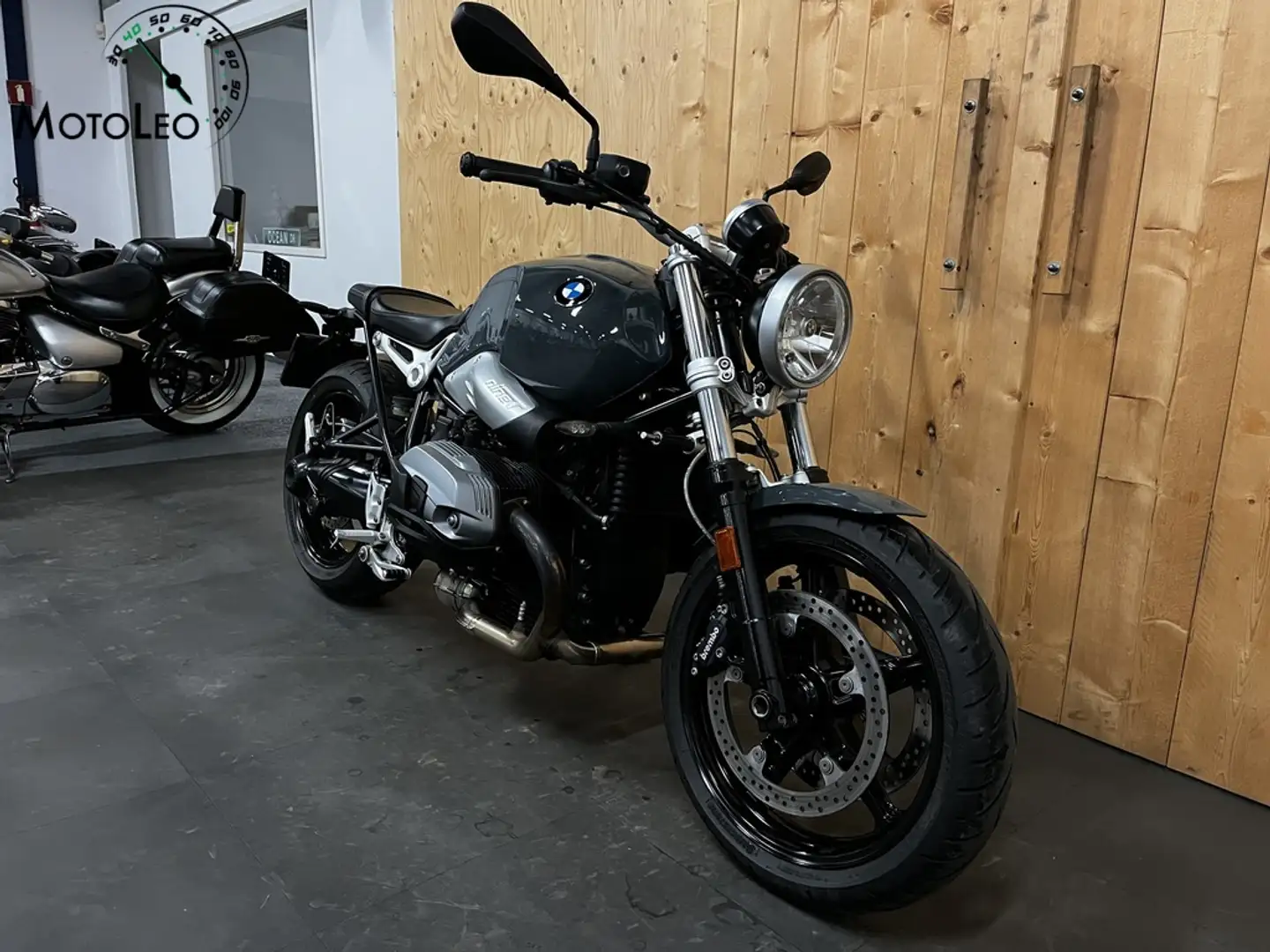 BMW R nineT PURE Grijs - 2