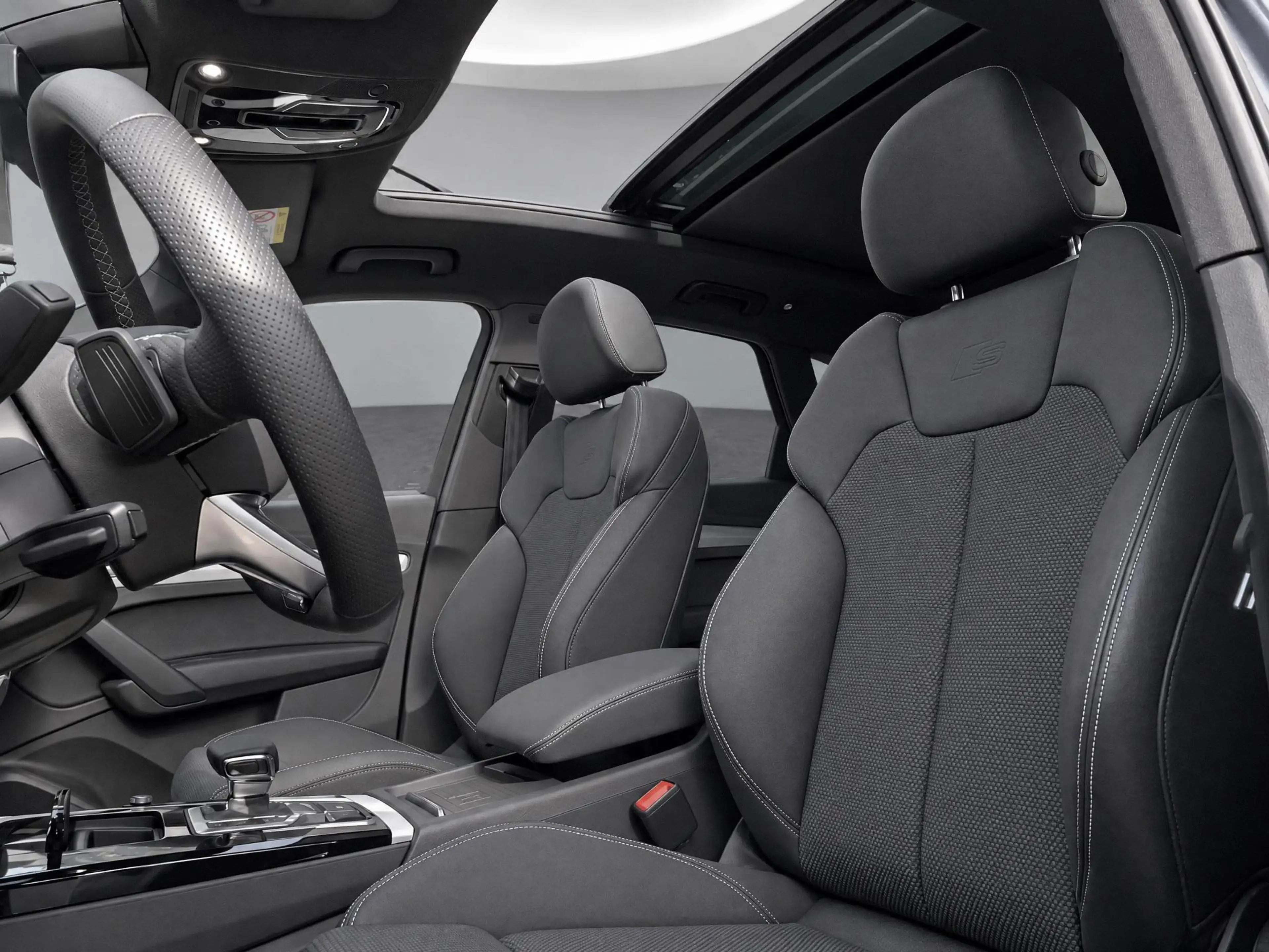 Audi Q5 50 TFSIe 299pk S-tronic S edition · Panoramadak · — photo 9