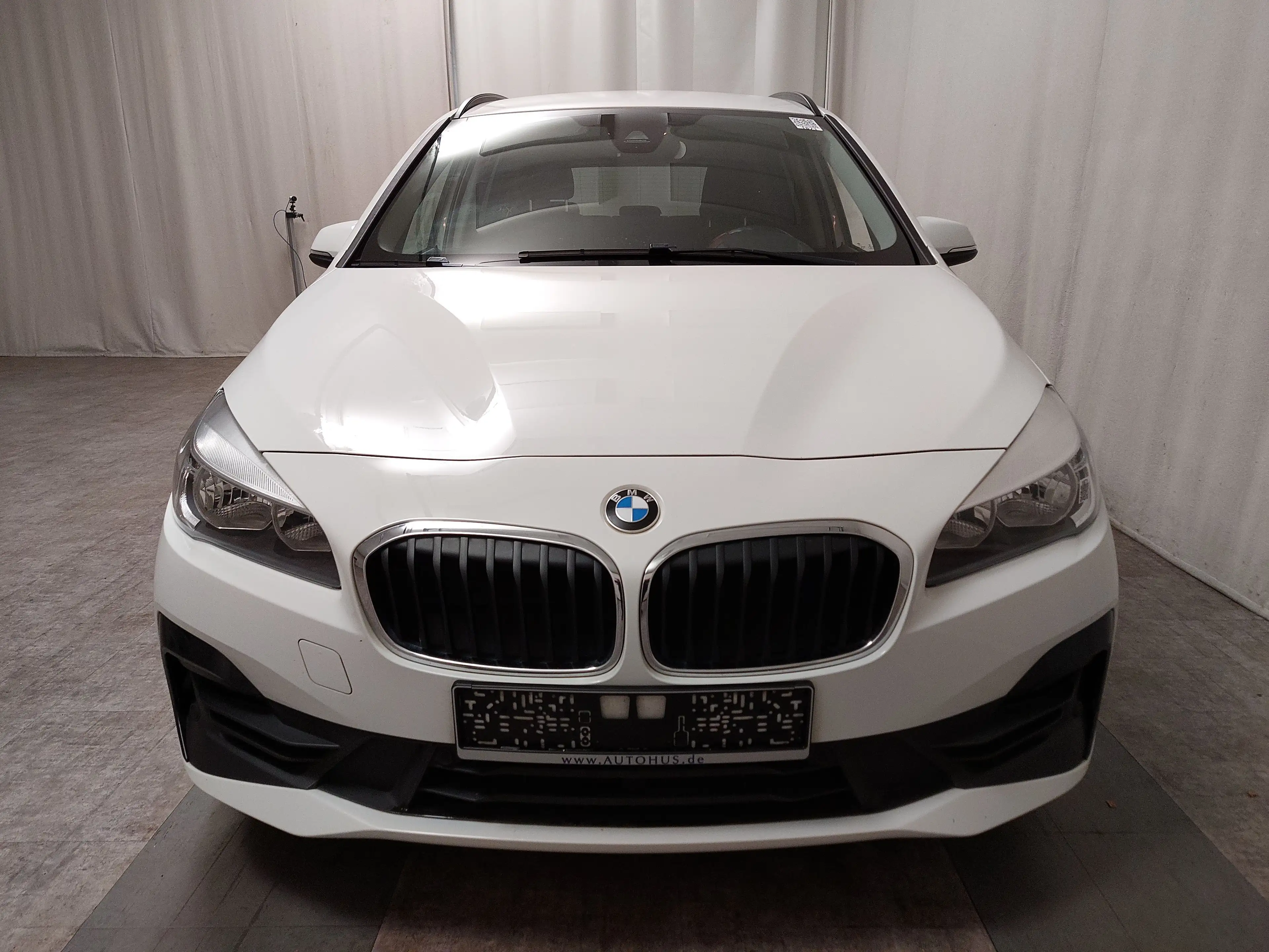 BMW 216 216 Gran Tourer Navi PDC AHK Shz — photo 9