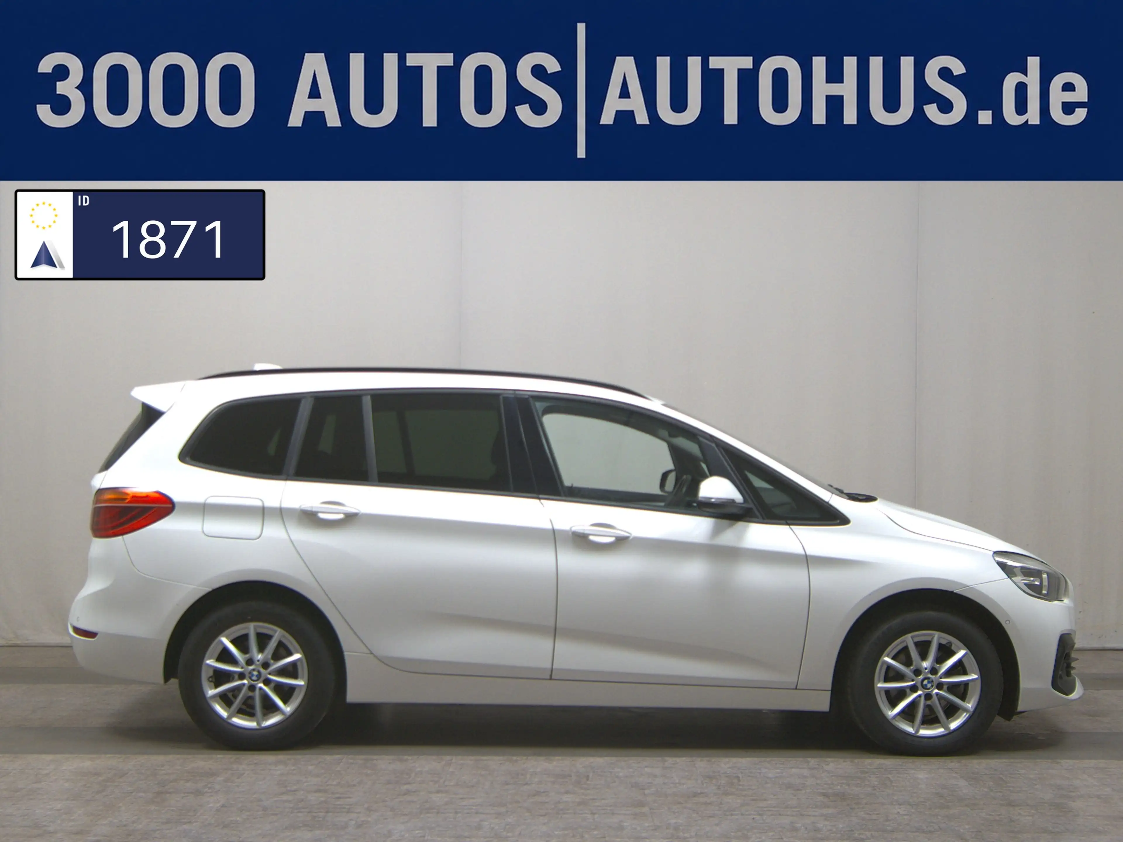 BMW 216 216 Gran Tourer Navi PDC AHK Shz