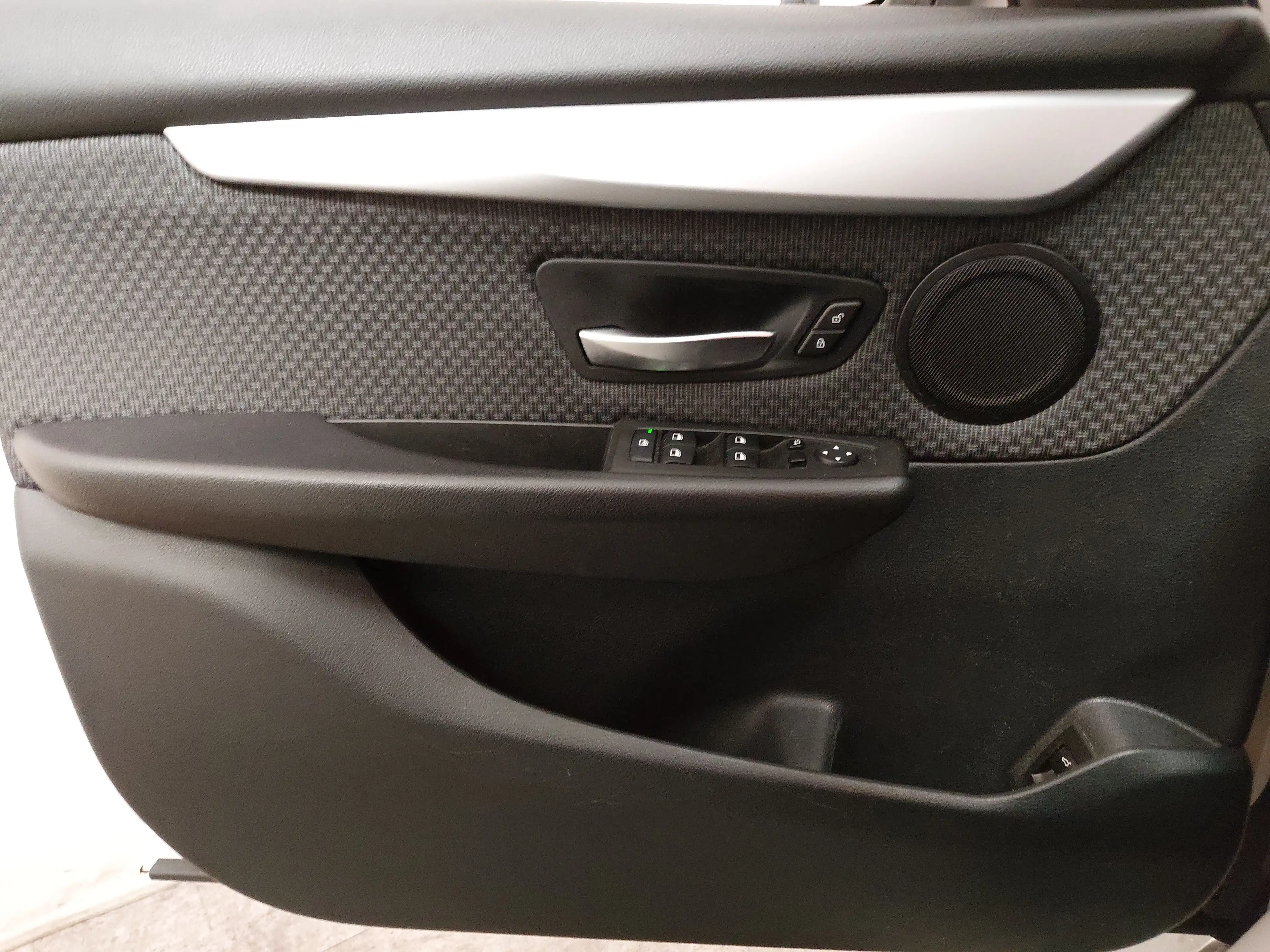 BMW 216 216 Gran Tourer Navi PDC AHK Shz — photo 5