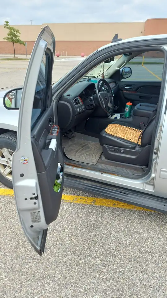 GMC Yukon снимка GMC Yukon