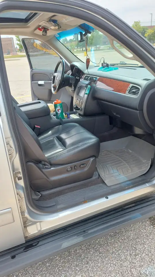 GMC Yukon снимка GMC Yukon