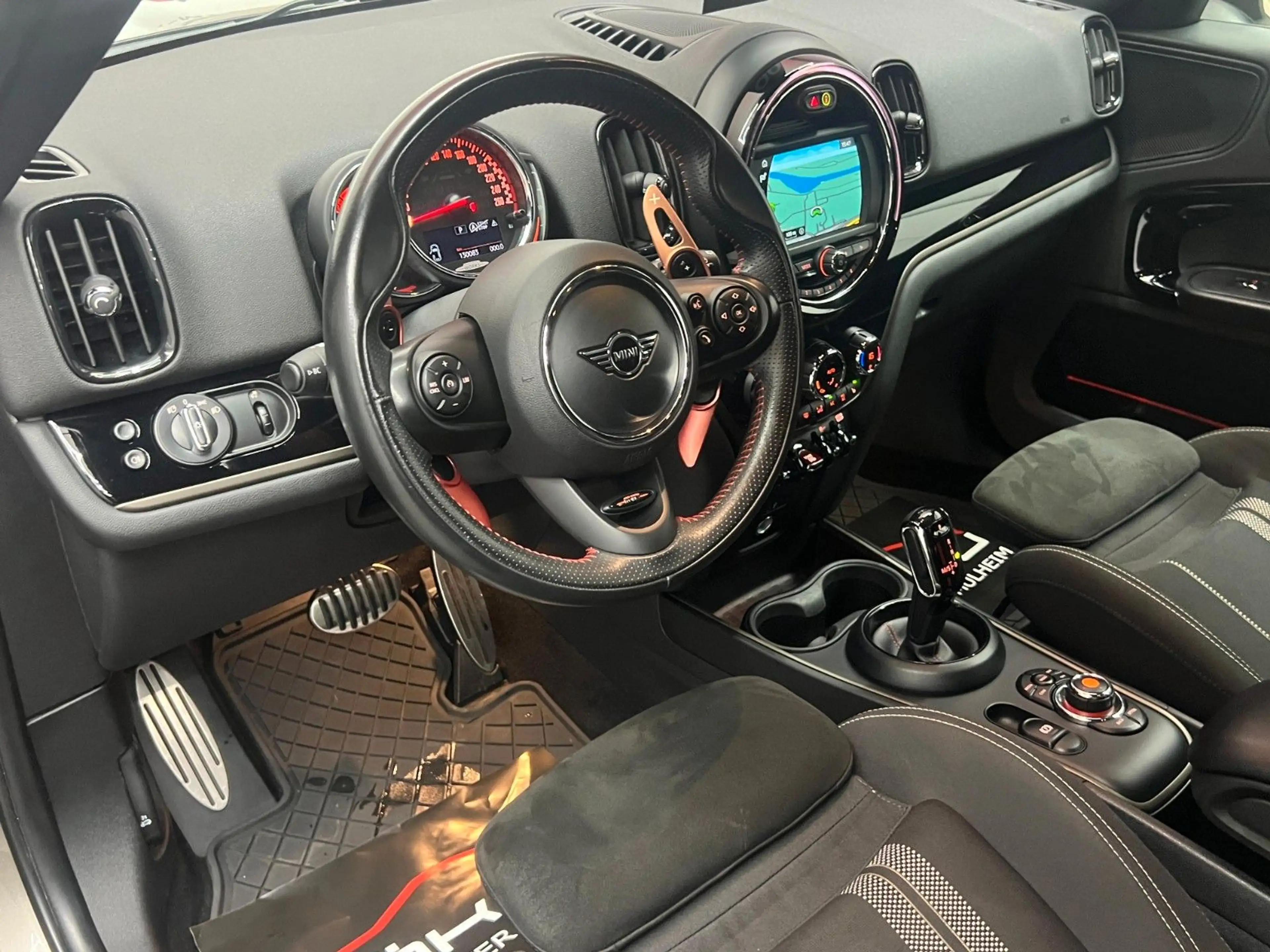 MINI John Cooper Works Countryman John Cooper Works All4 — photo 8