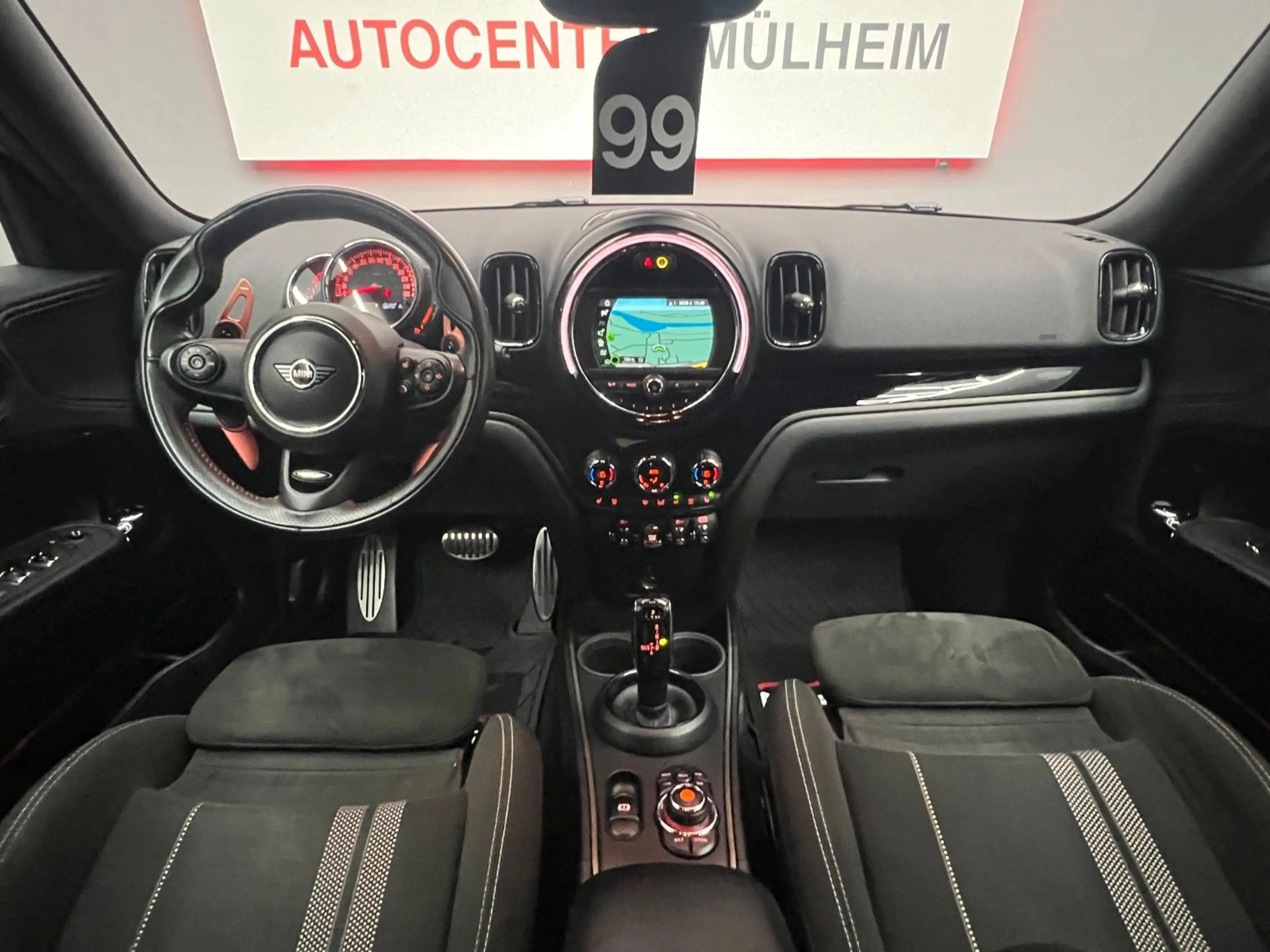 MINI John Cooper Works Countryman John Cooper Works All4 — photo 11