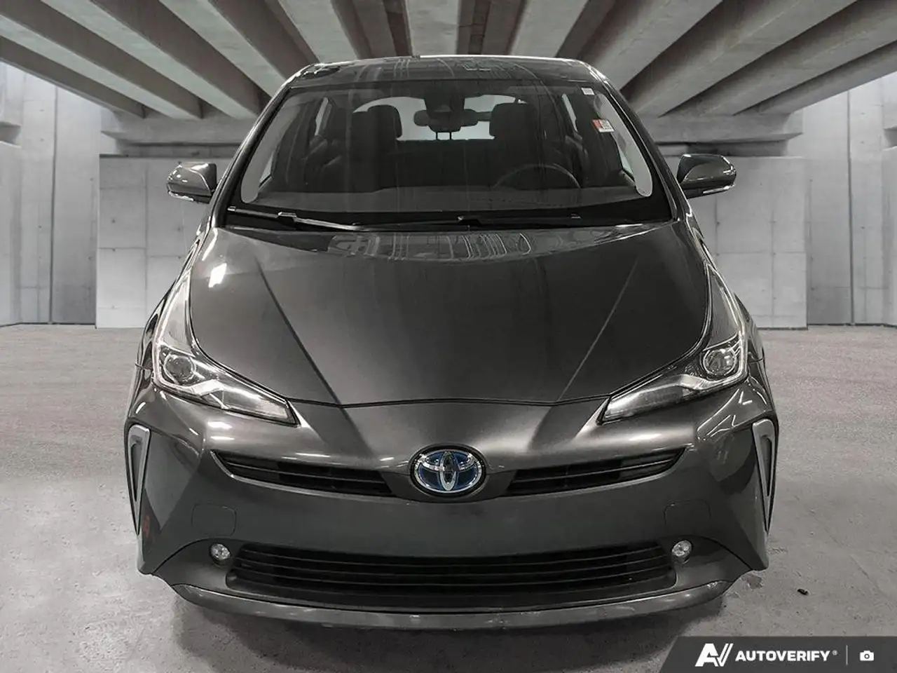 Toyota Prius снимка Toyota Prius