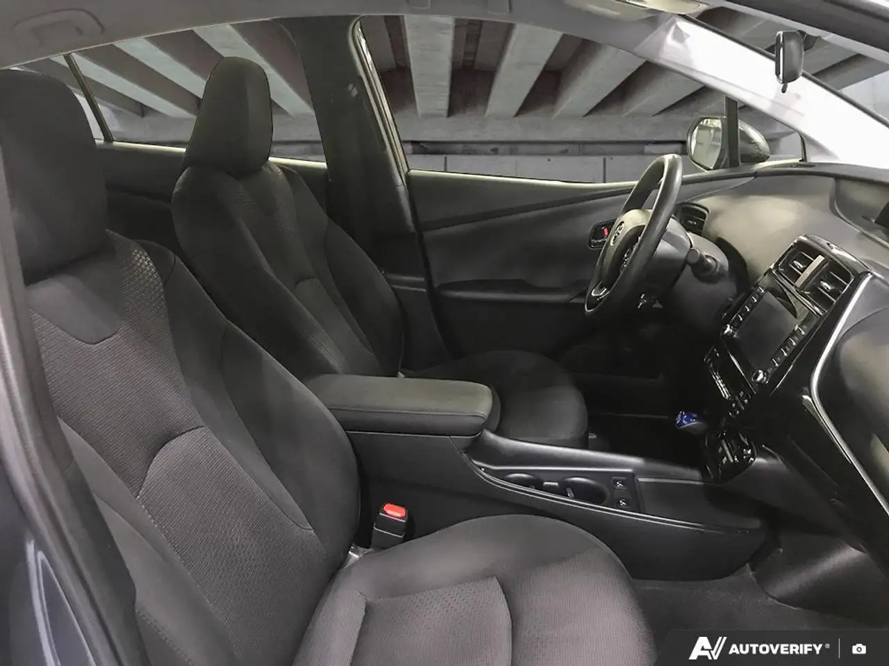 Toyota Prius снимка Toyota Prius