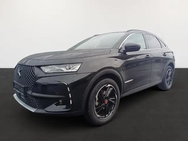 DS Automobiles DS 7 Crossback Performance Line