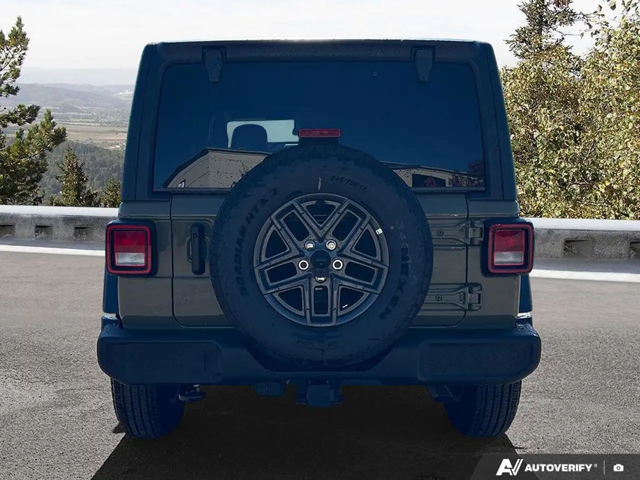 Jeep Wrangler снимка Jeep Wrangler