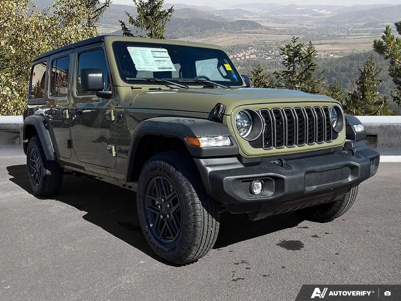 Jeep Wrangler снимка Jeep Wrangler