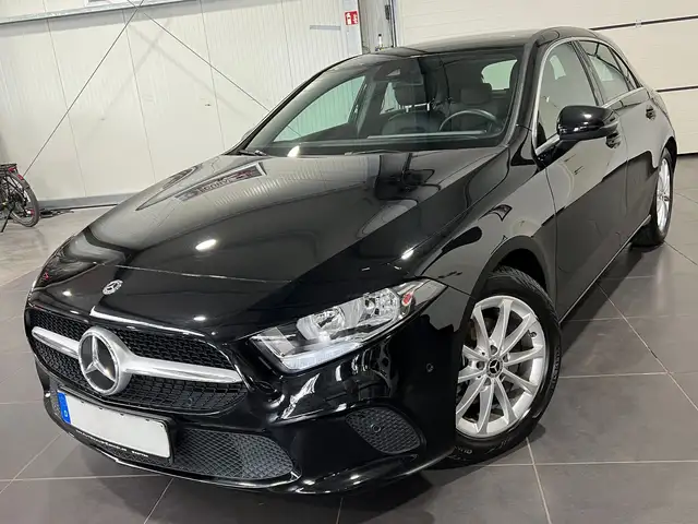 Mercedes-Benz A 160 **Navi*SHZ*PDC*Tempomat*Spur**