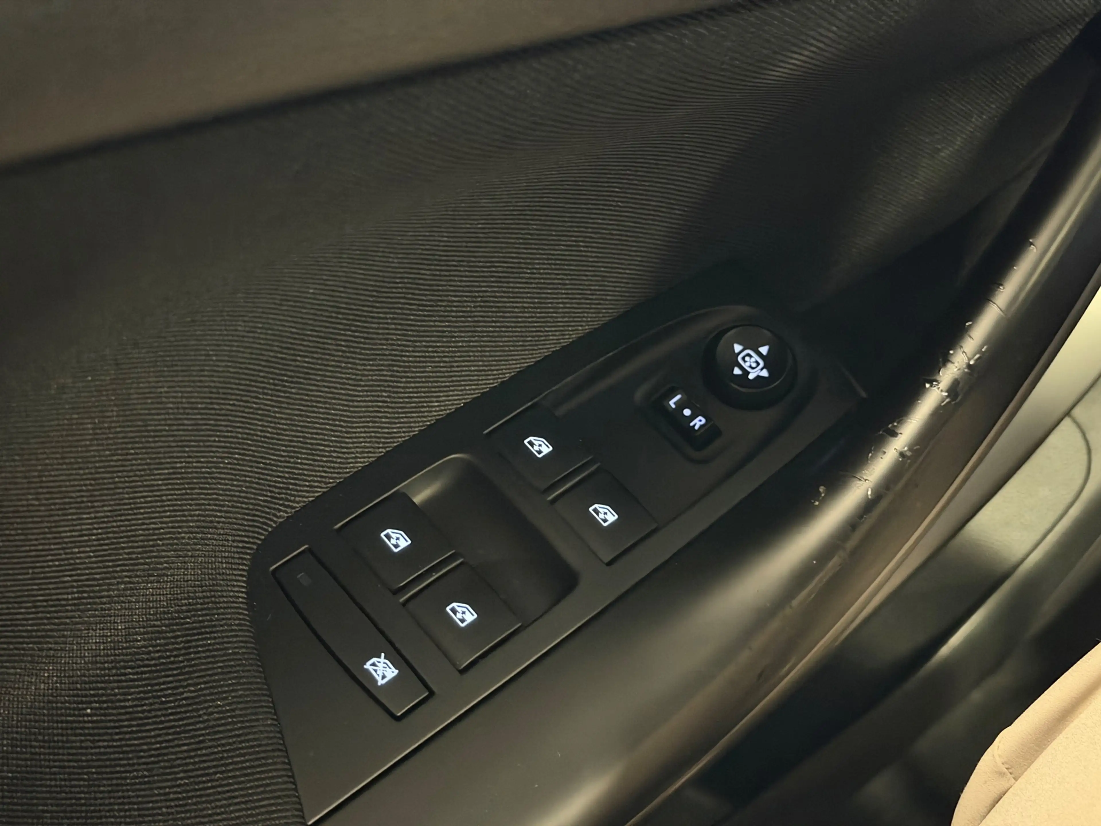 Opel Astra 1.0 Online Edition Automaat — photo 19