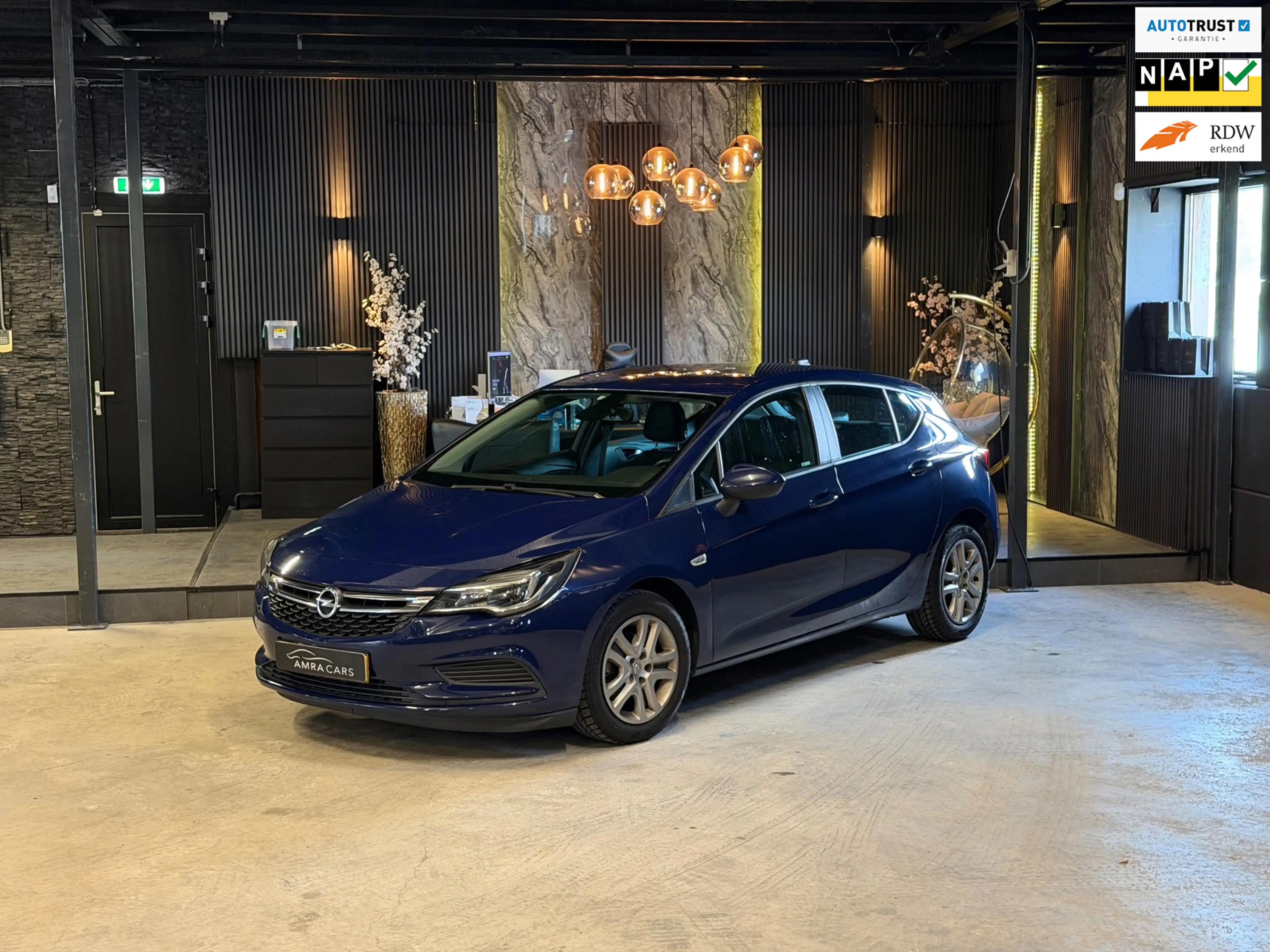 Opel Astra 1.0 Online Edition Automaat