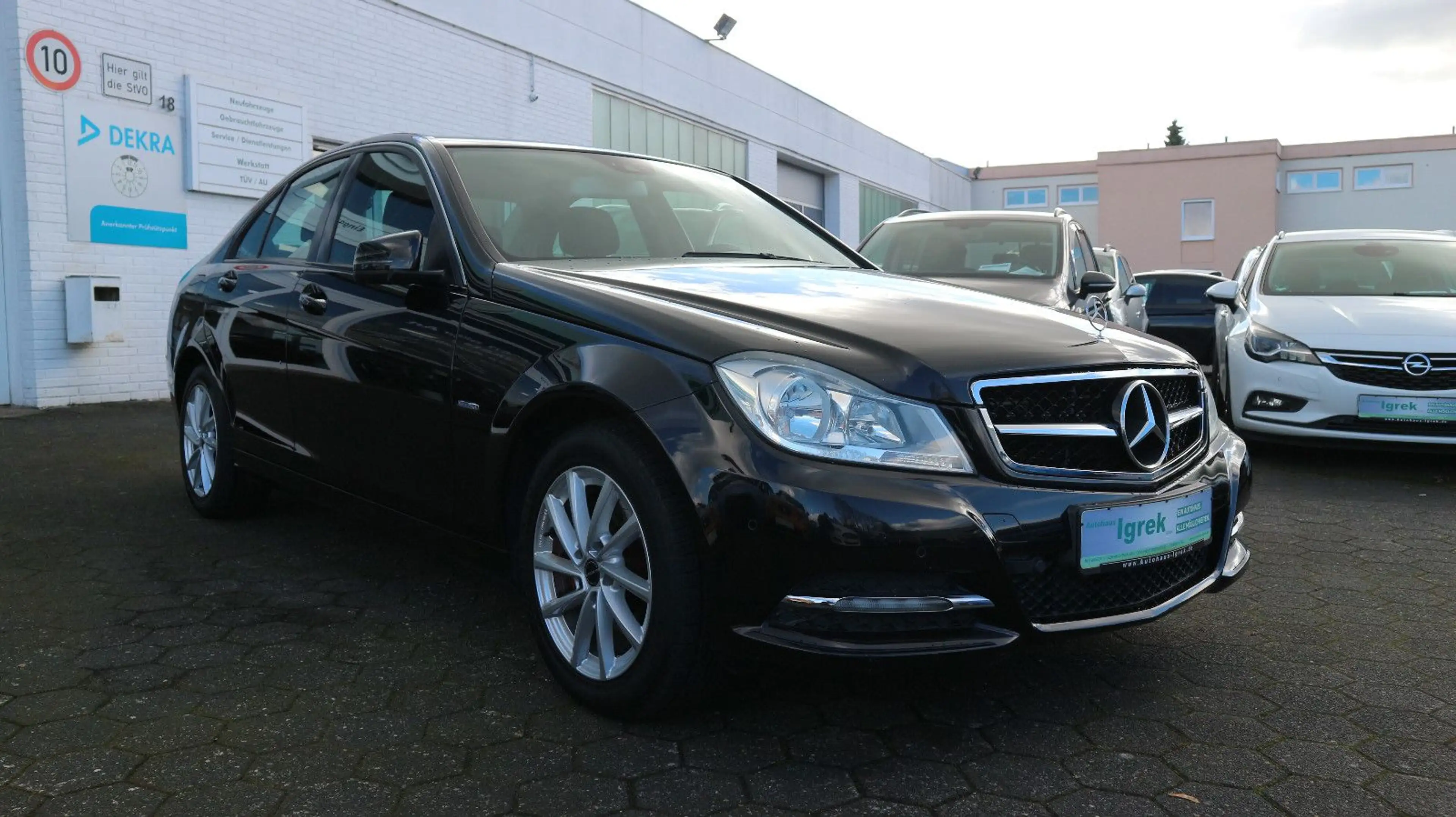 Mercedes-Benz C 220 C CDI BlueEfficiency — photo 4