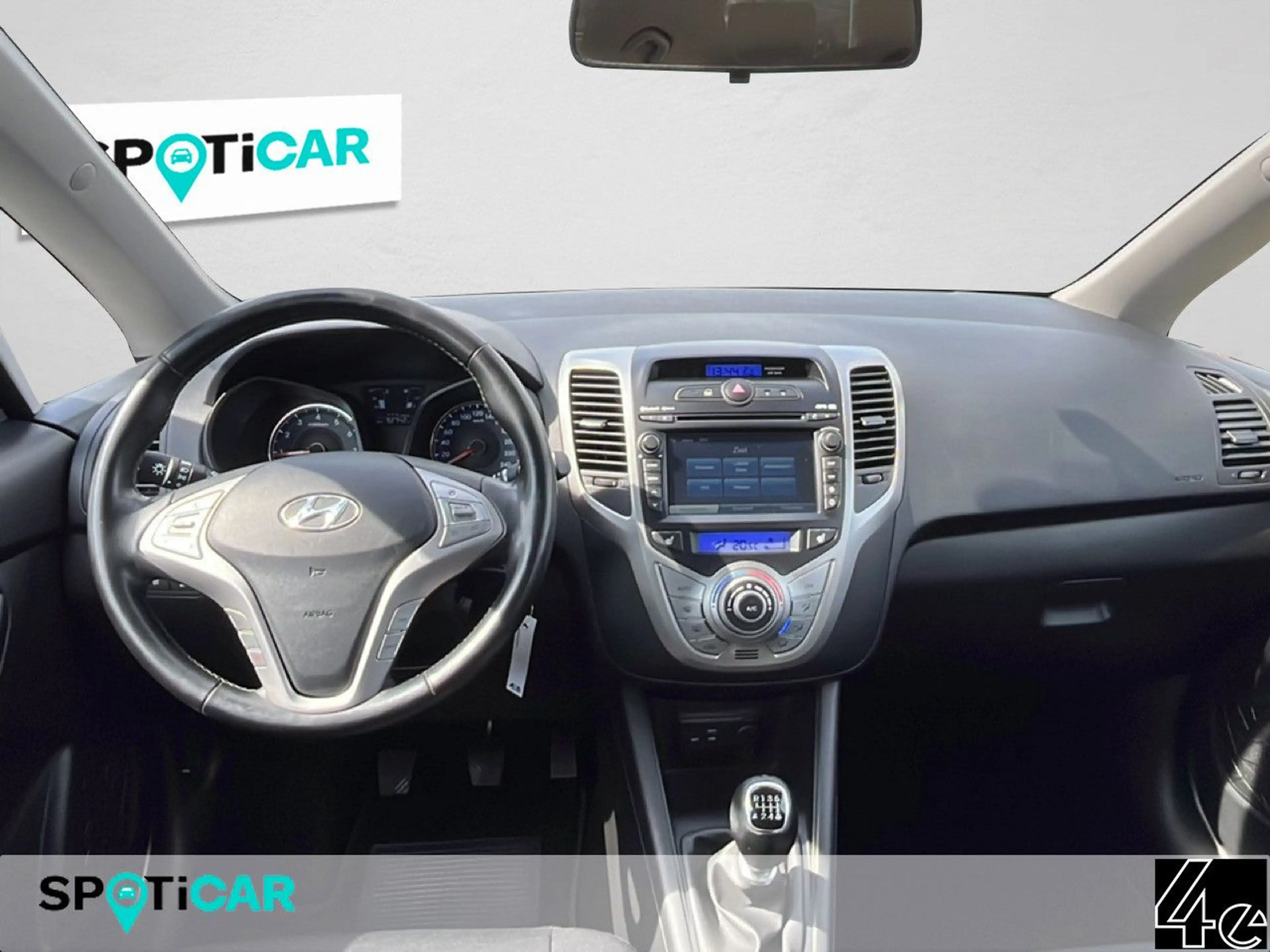 Hyundai iX20 1.6 Benzin — photo 8