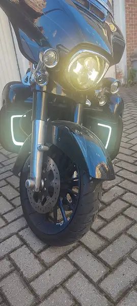 Harley-Davidson Street Glide - foto 2