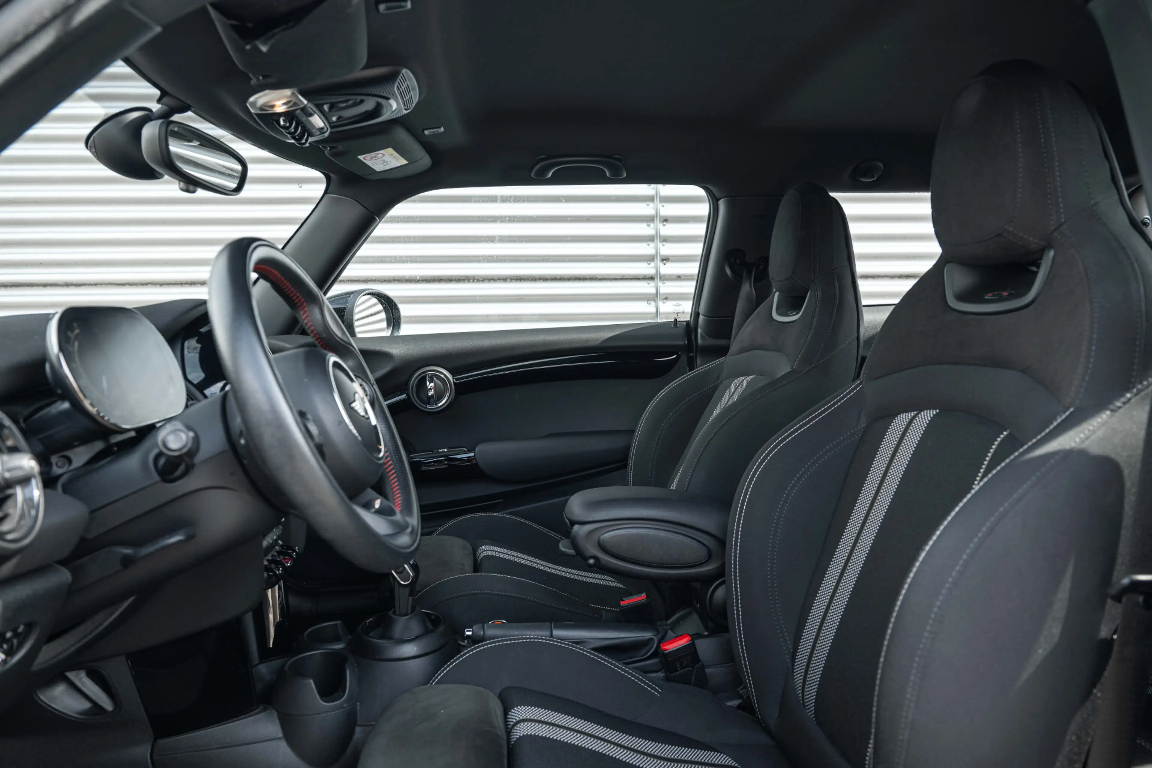 MINI John Cooper Works Hatchback JCW Automaat / Comfort Access / LED / Cr — photo 4