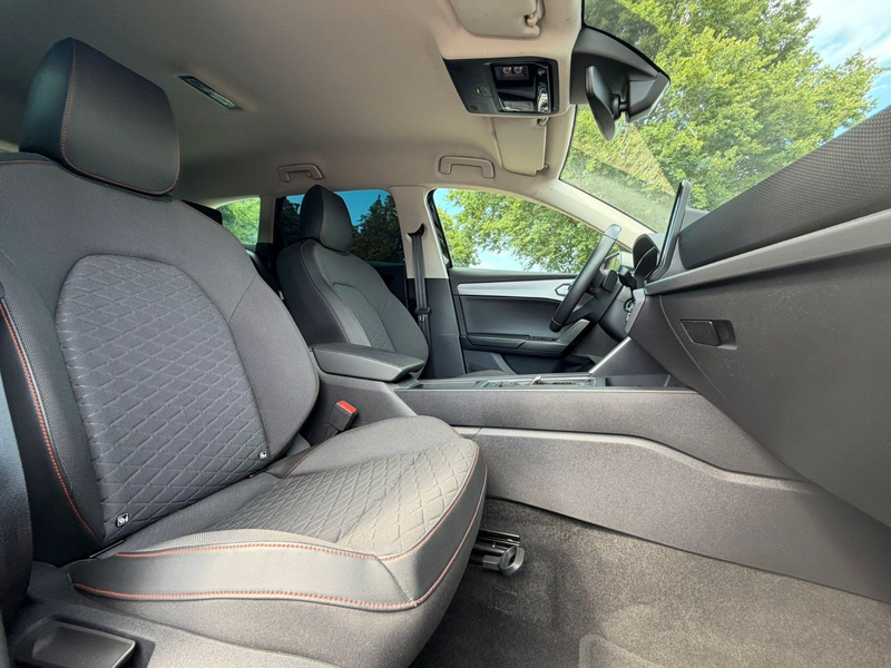 SEAT Leon Sportstourer FR Tempo*Navigation — photo 10