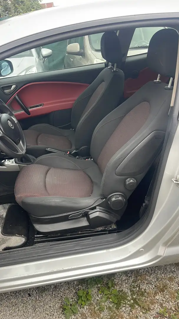 Alfa Romeo MiTo 1.4i Multi - 2