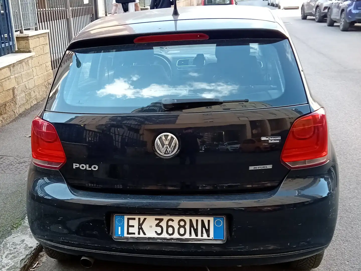 Volkswagen Polo 5 porte gpl 1600 c.c. Zwart - 2
