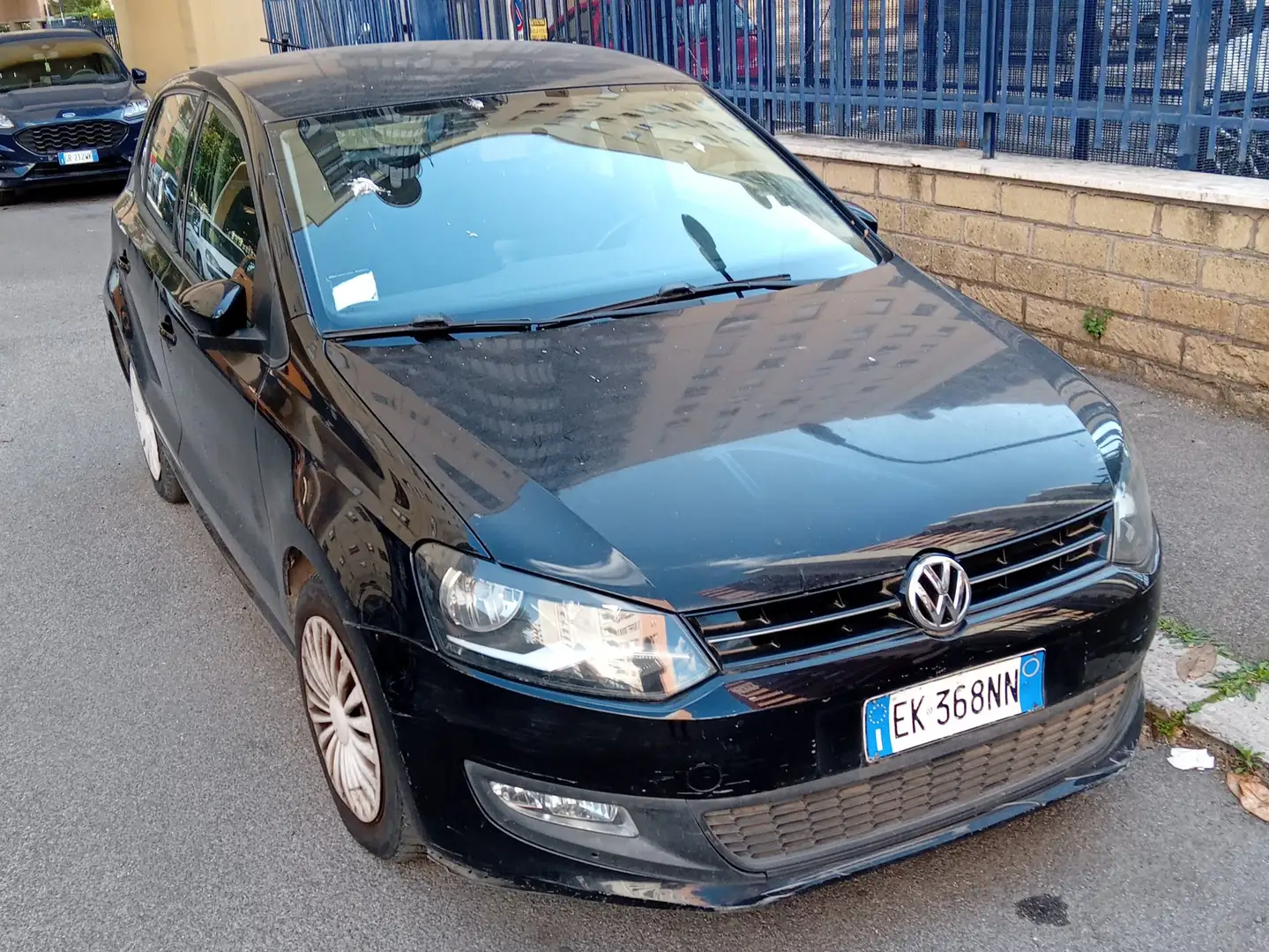 Volkswagen Polo 5 porte gpl 1600 c.c. Zwart - 1