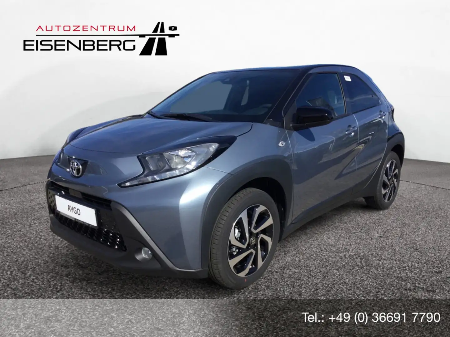 Toyota Aygo X 1.0 Teamplayer PDC SHZ KAMERA ACC Grijs - 1