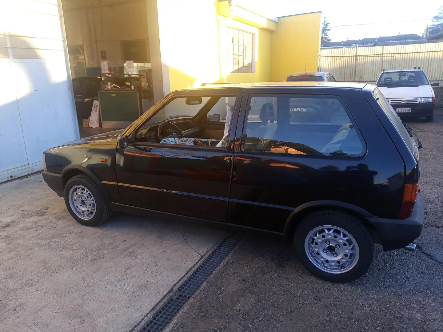 Fiat Uno 3p 1.3 SX 70cv Fekete - 2