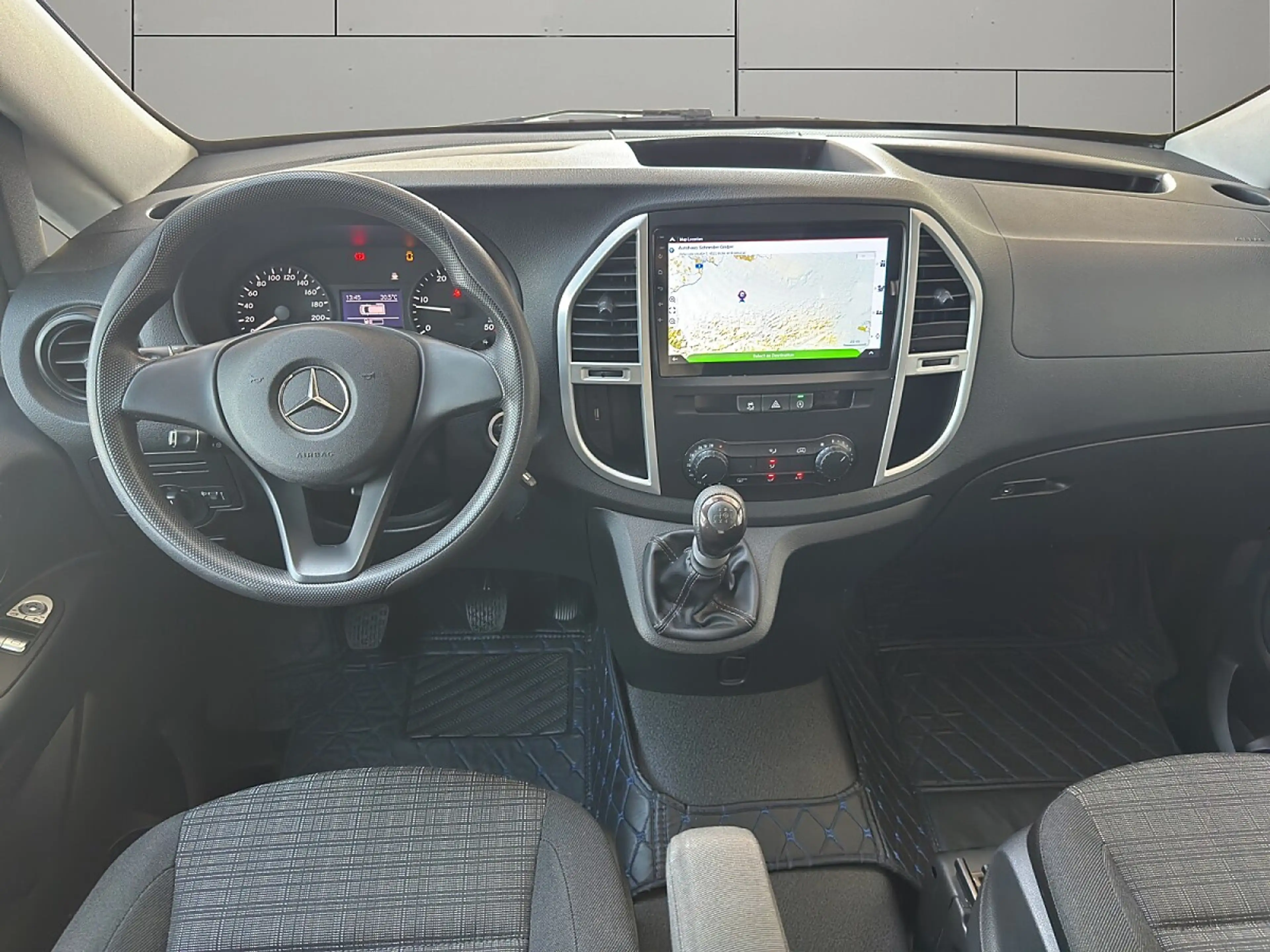 Mercedes-Benz Vito Tourer Pro 114 CDI extralang — photo 8