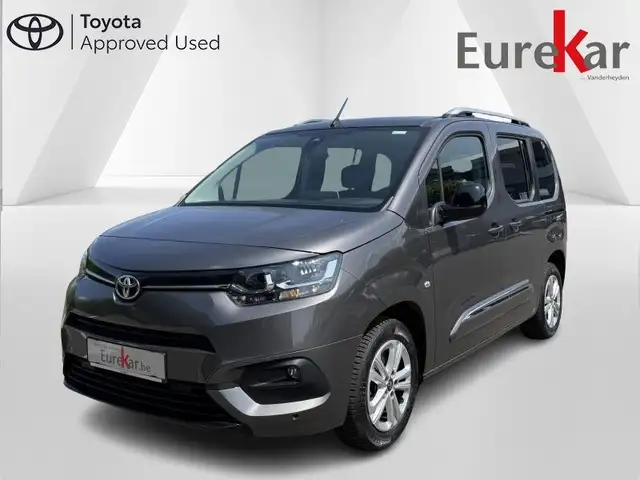 Toyota Verso BOITE AUTO