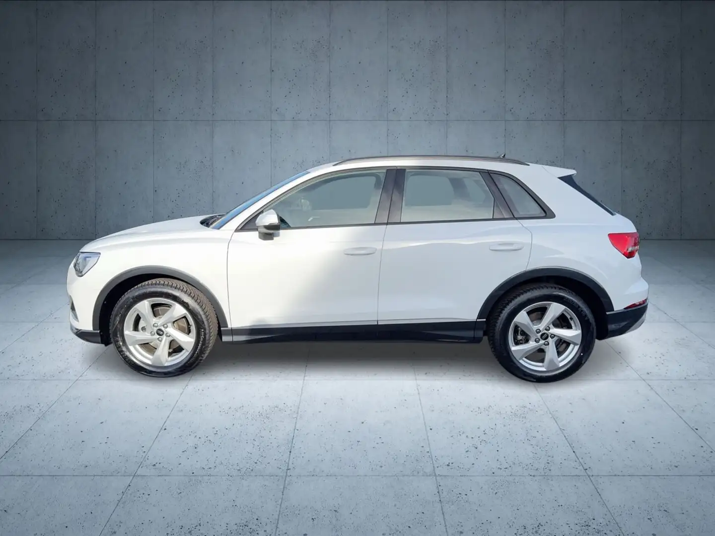 Audi Q3 advanced 35 TFSI S tr Nav/ACC/Kam/PBox/ASI/SH Weiß - 2