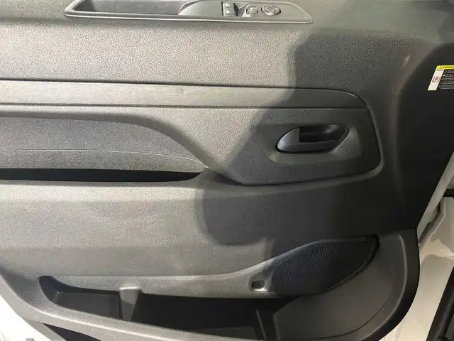 Opel Vivaro view 10