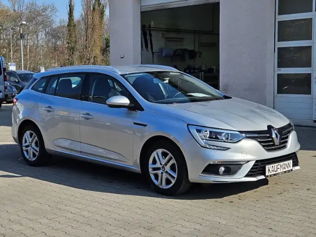 Renault Megane IV Grandtour Experience 1.5 dCi 110 Energy Navi Ap