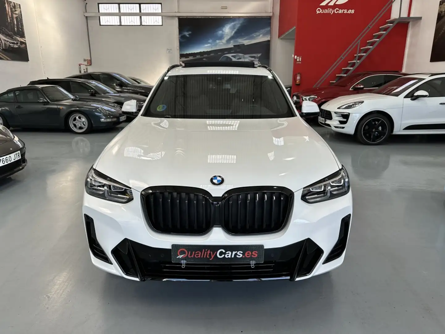 BMW X3 xDrive 20iA xLine Weiß - 2