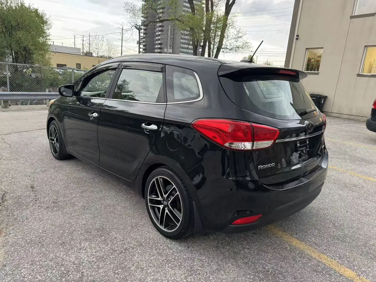 Kia Rondo fotografie Kia Rondo