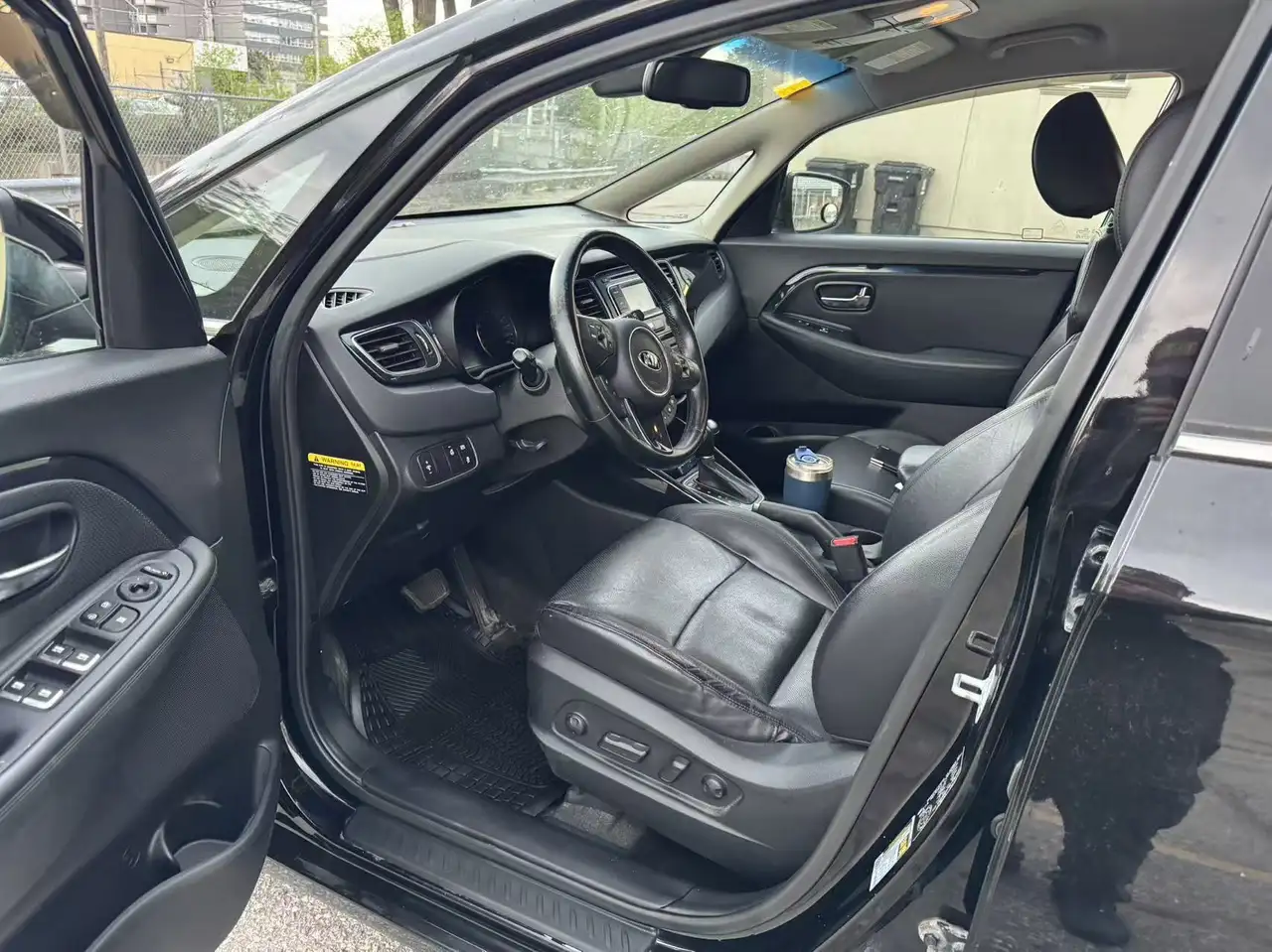 Kia Rondo fotografie Kia Rondo