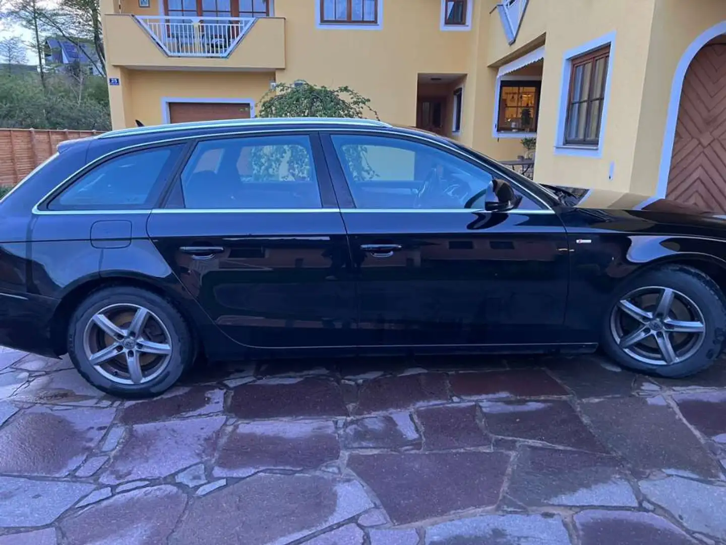 Audi A4 A4 Avant 2,0 TDI DPF Schwarz - 1