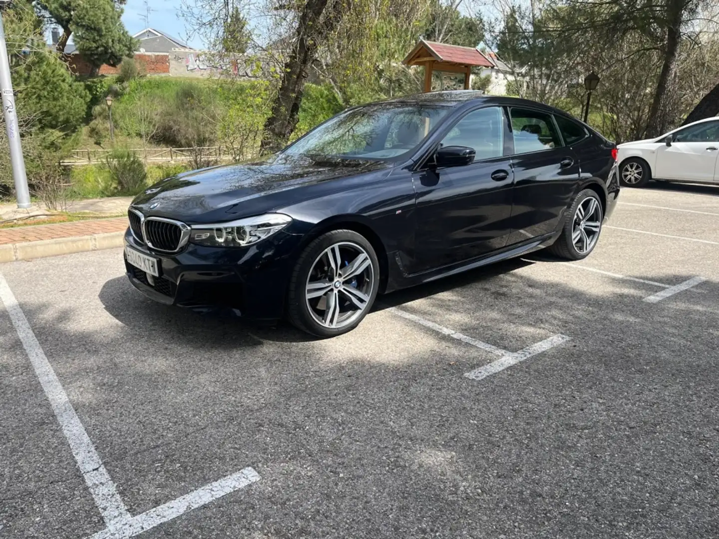 BMW 630 630dA Gran Turismo Noir - 1