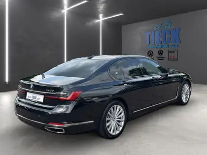 Annonce voiture d'occasion BMW 740 - CARADIZE