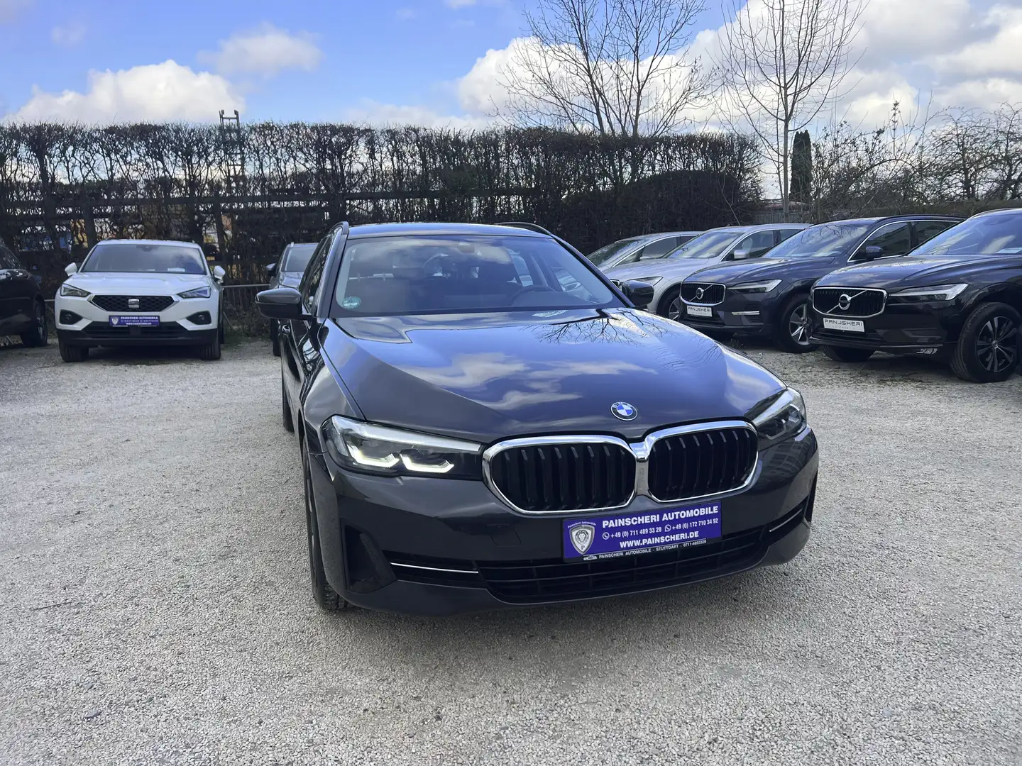 BMW 520 d Touring AHK+LEDER+KAMERA+LED+VIRTUAL-COCKPIT+1.H Grijs - 1
