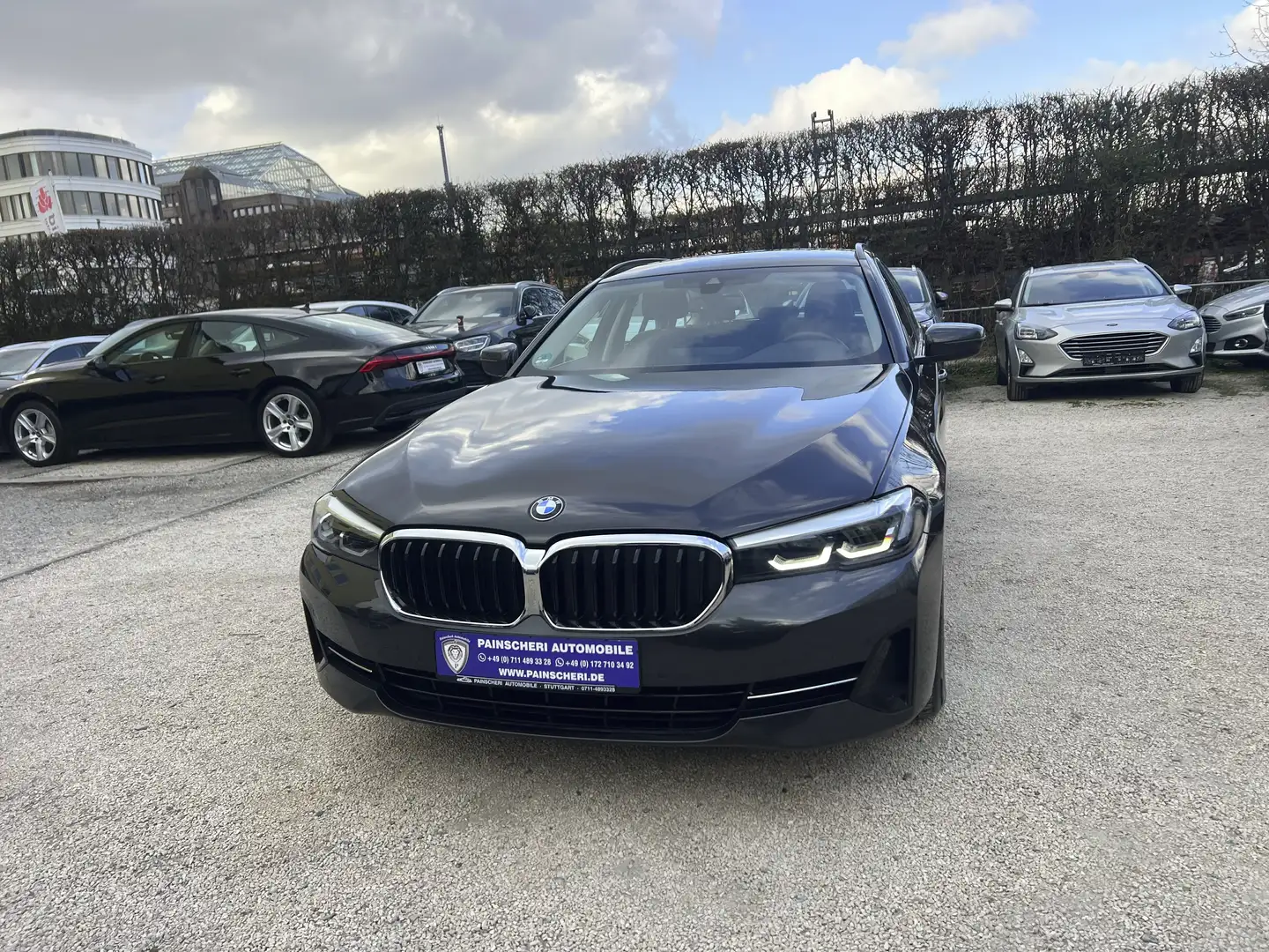 BMW 520 d Touring AHK+LEDER+KAMERA+LED+VIRTUAL-COCKPIT+1.H Grijs - 2