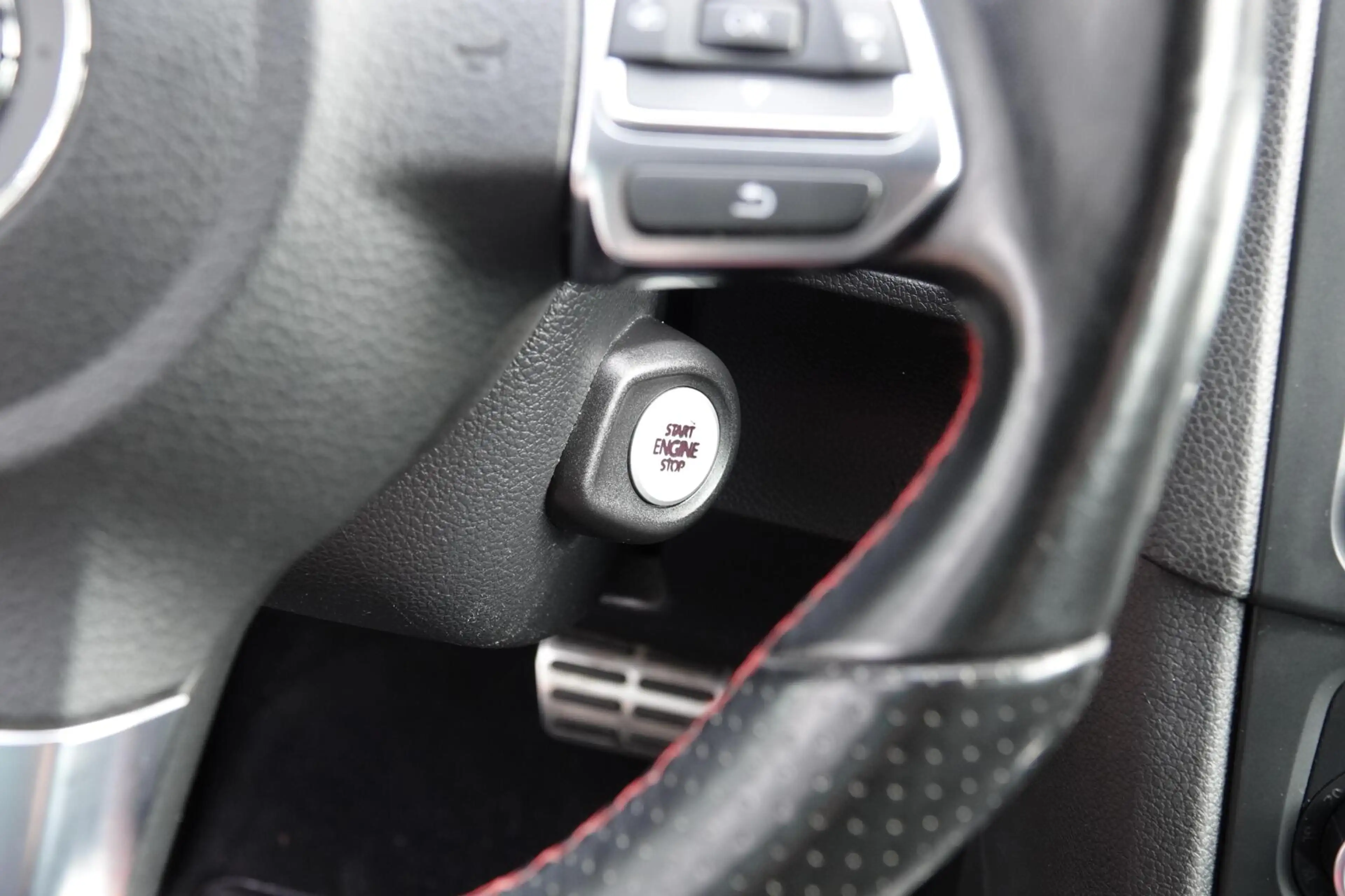 Volkswagen Golf GTI 2.0 Edition 35 TREKHAAK CAMERA DYNAUDIO — photo 23