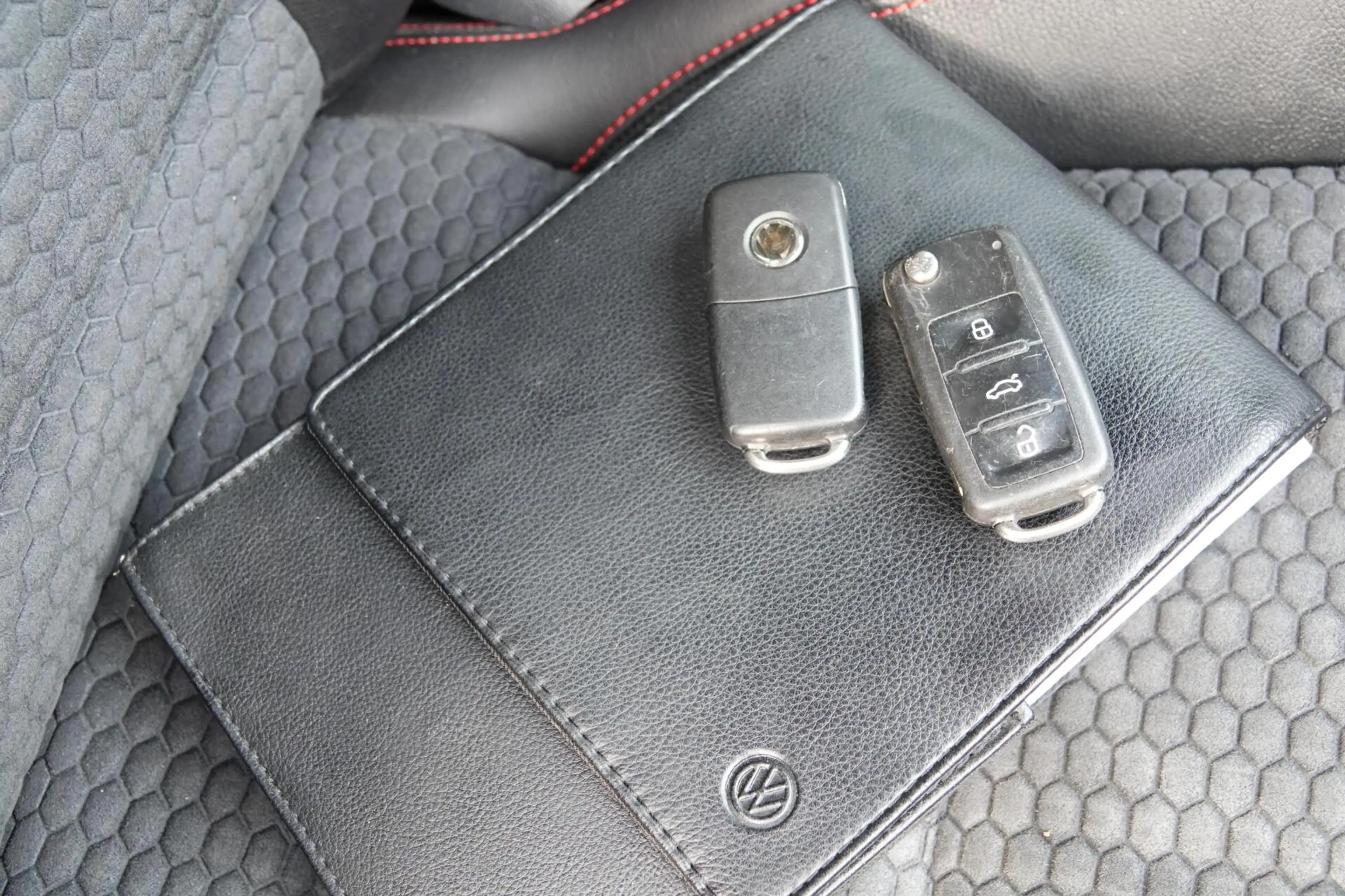 Volkswagen Golf GTI 2.0 Edition 35 TREKHAAK CAMERA DYNAUDIO — photo 49