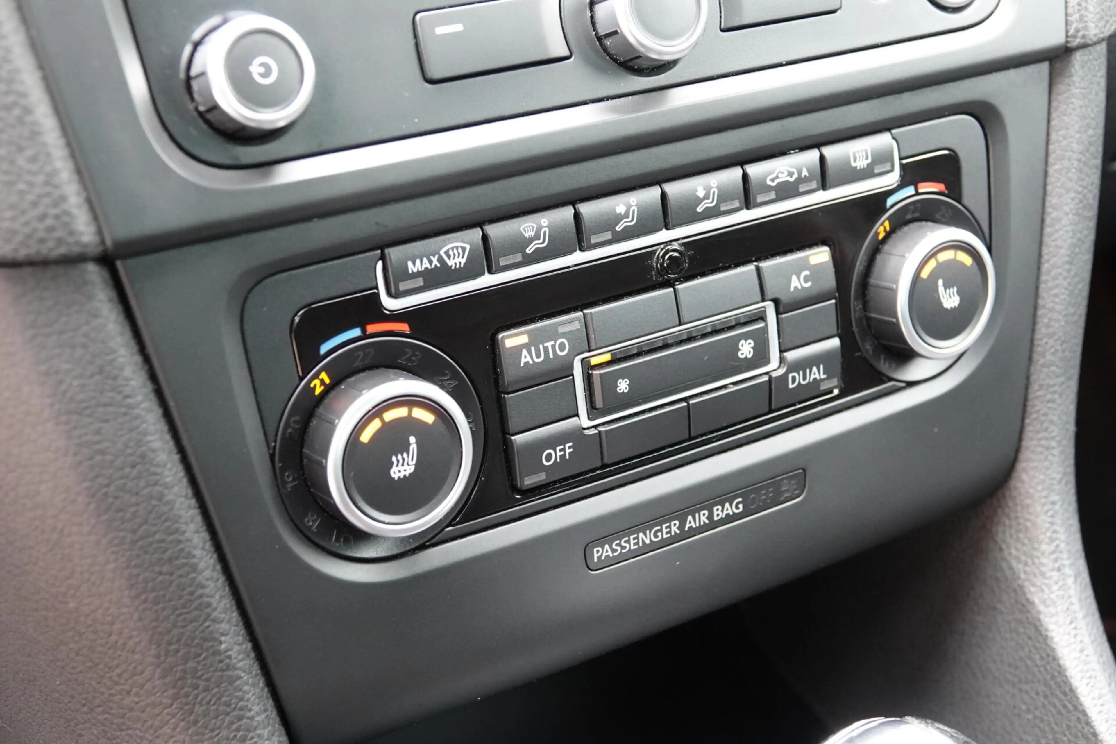 Volkswagen Golf GTI 2.0 Edition 35 TREKHAAK CAMERA DYNAUDIO — photo 8