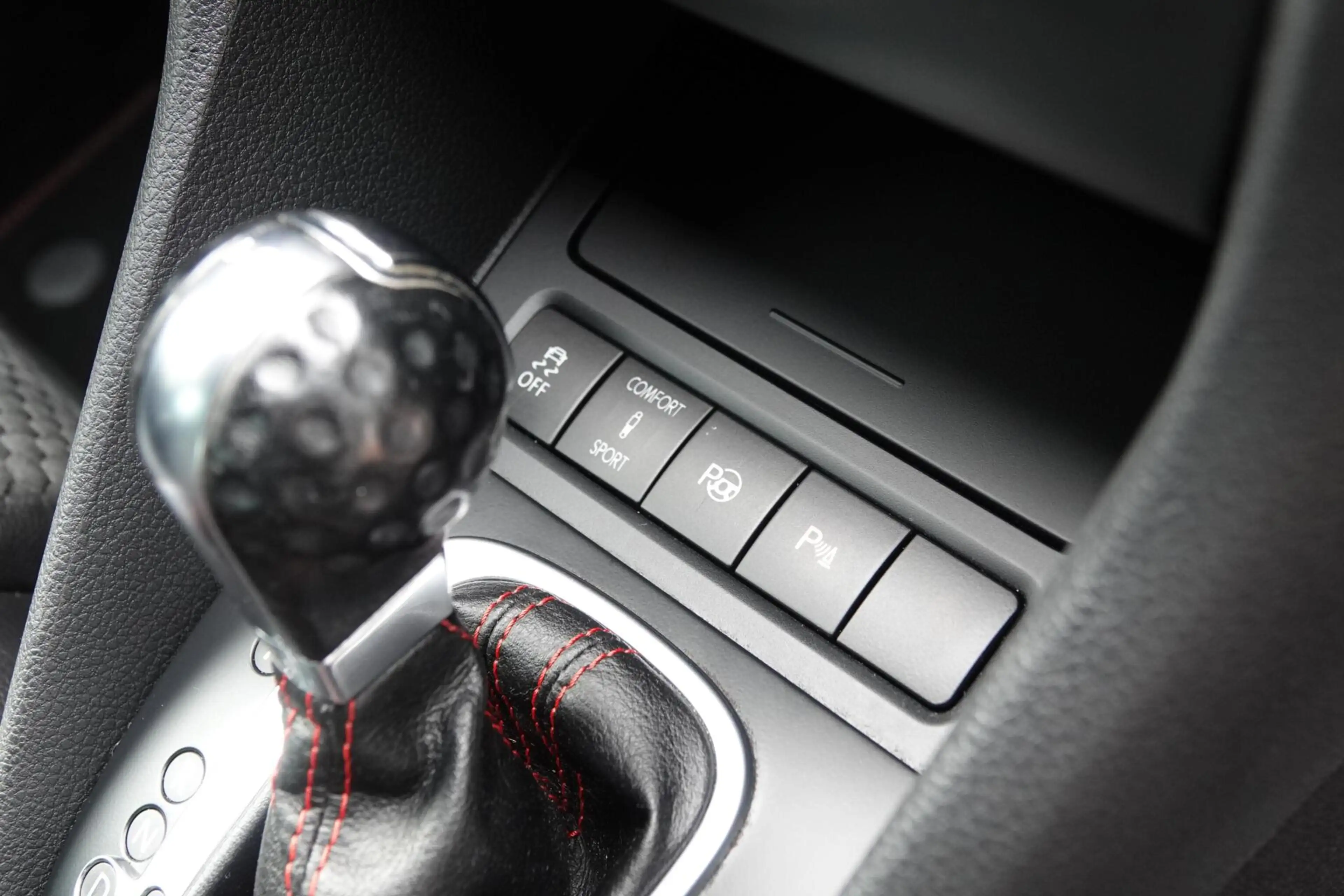 Volkswagen Golf GTI 2.0 Edition 35 TREKHAAK CAMERA DYNAUDIO — photo 39