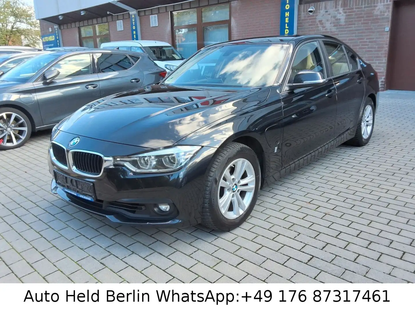 BMW 330 e i Performance Advantage Schwarz - 1