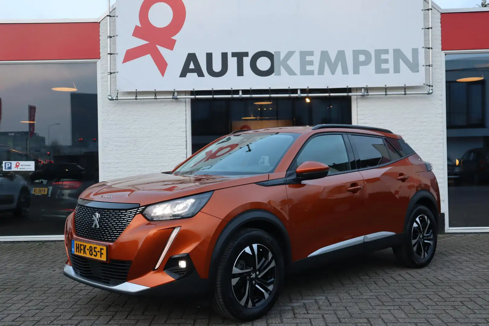 Peugeot 2008 1.2 PT ALLURE-PACK 130PK ADAPTIVE|DIGITAAL DASH|CA Arancione - 1